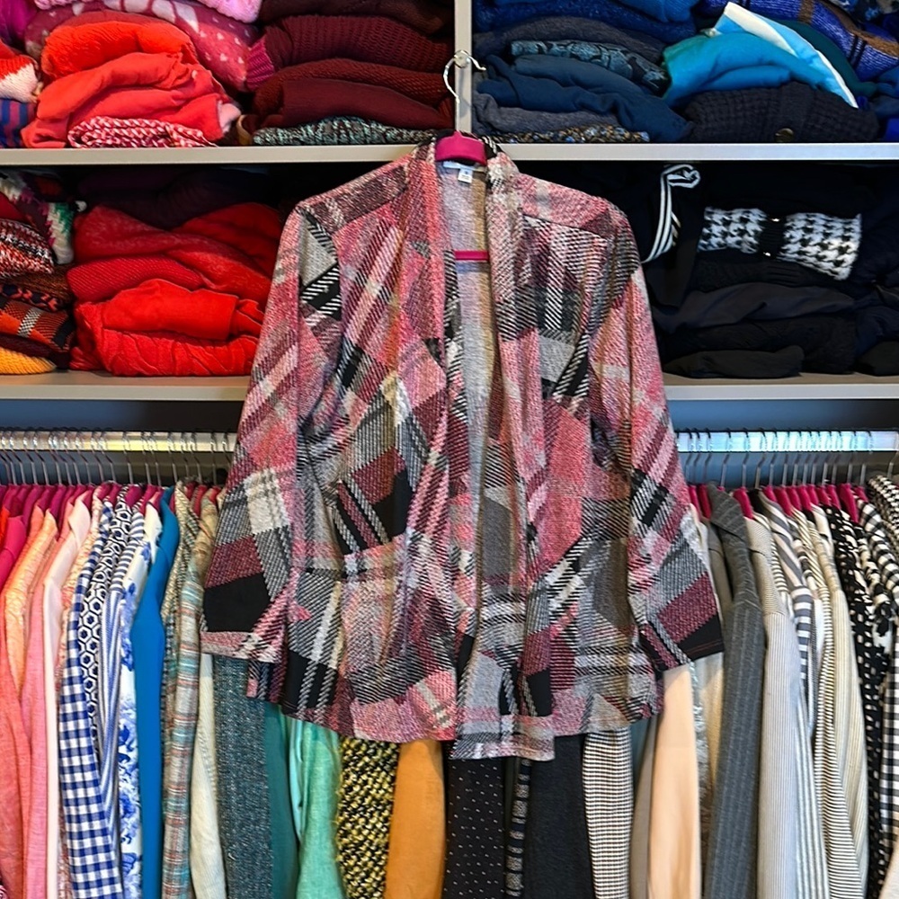 Southern Lady pink/gray/black plaid open front cardigan size S
